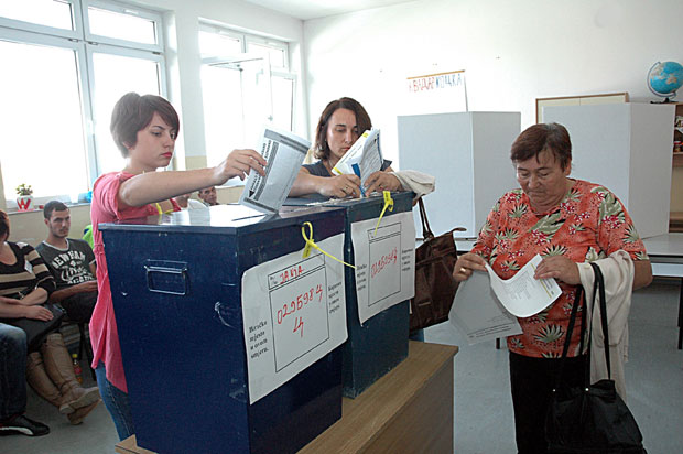 РС: Почеле уцене око ванредних избора